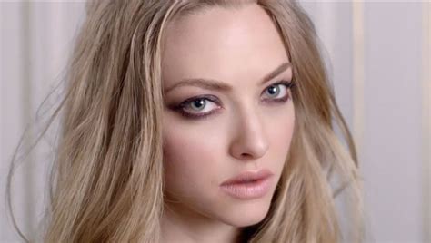 pub Givenchy Live Irrésistible 'Amanda Seyfried' 2015 [HQ]